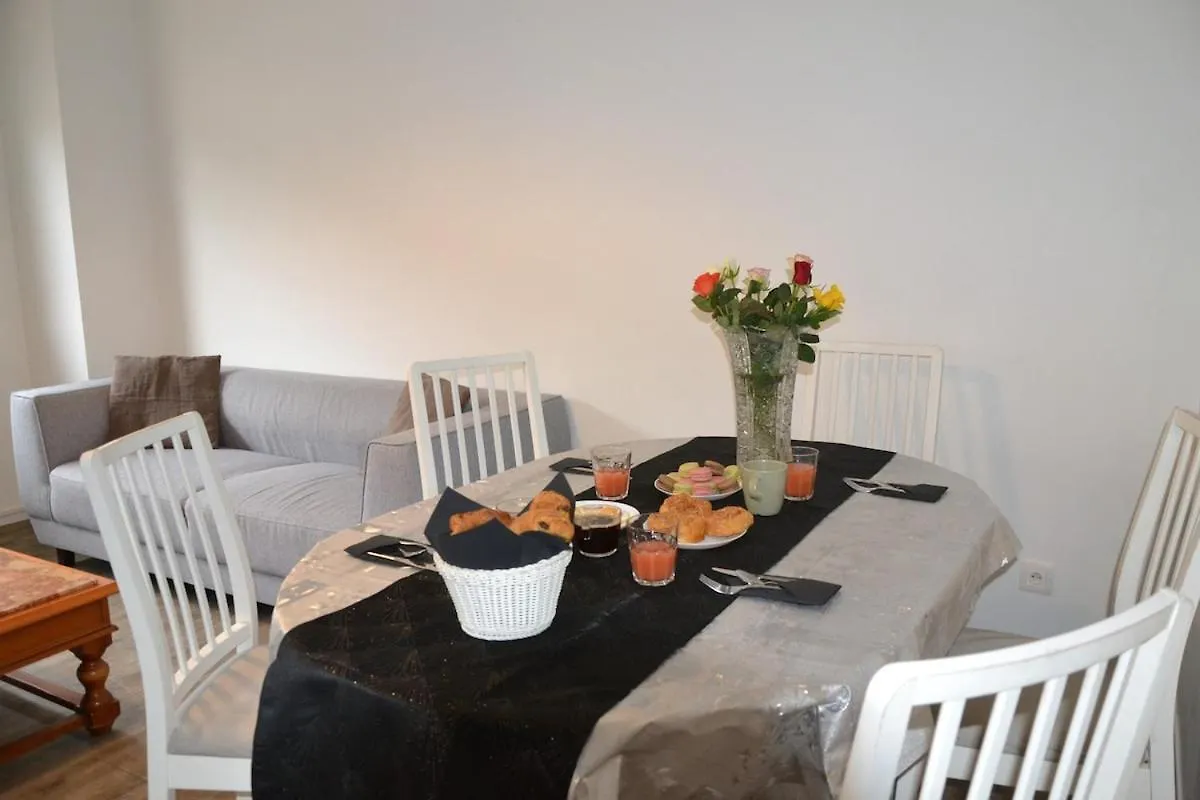 La Commanderie Secteur Calme Et Familial Apartment Echirolles